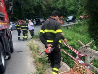 Auto nel fiume
