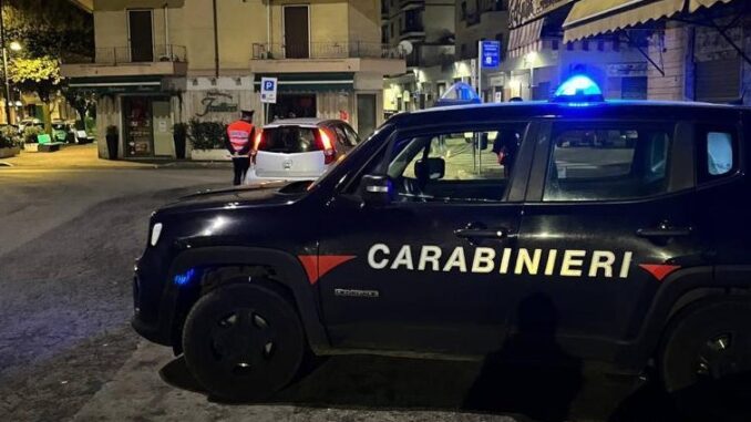COLLEFERRO - i carabinieri durante i controlli (4)